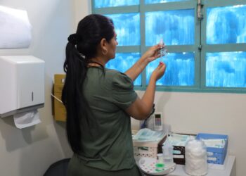 Com a chegada de novas doses, postos da Vila Yolanda e São João retomam vacinação contra a Covid