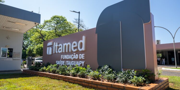 Em Foz do Iguaçu, paciente internado no Hospital Itamed provoca incêndio no quarto