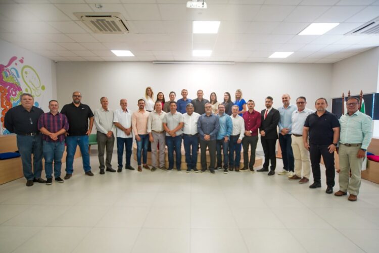 Em reunião com equipe, General Silva e Luna reforça compromissos para Gestão Integrada em Foz