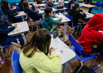 Governo diz que o estado poderá ter 95 colégios do programa Parceiro da Escola a partir de 2025