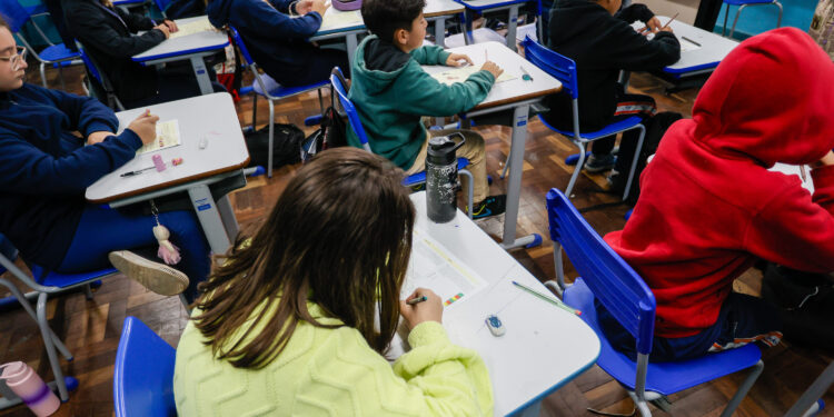 Governo diz que o estado poderá ter 95 colégios do programa Parceiro da Escola a partir de 2025
