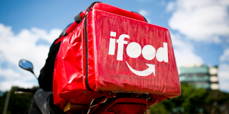 Ifood é multado em R$ 25,2 mil por colocar representante hospitalizada em audiência