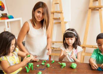 Prefeitura vai convocar professores aprovados em concurso público para CMEI