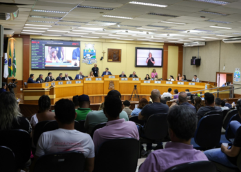 Com impacto de R$ 48 milhões, Câmara aprova reorganização administrativa da prefeitura