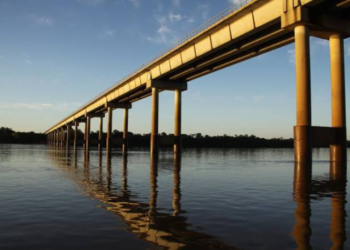 Ministério dos Transportes leiloa ponte que liga Brasil e Argentina nesta terça (7) em Foz do Iguaçu