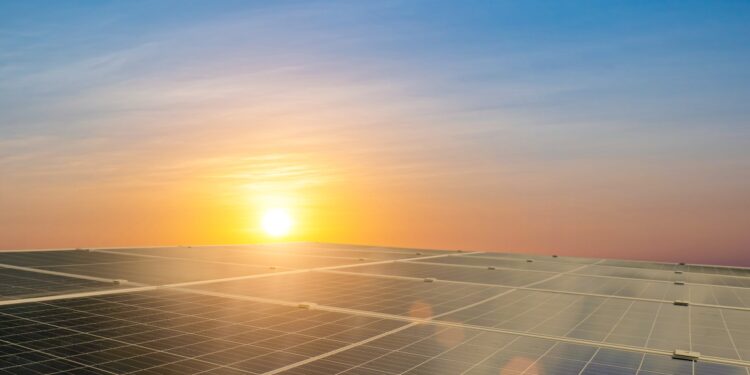 Edital com recursos da Itaipu prevê R$ 81 milhões em usinas solares