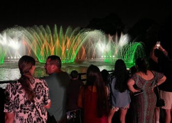 Wonder Park expande sessões do Show das Águas e encanta ainda mais visitantes