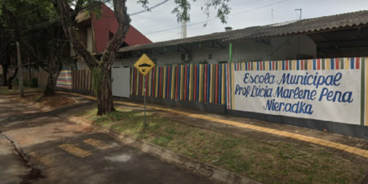 Escola Lúcia Marlene Nieradka não será mais construída na Praça das Aroeiras