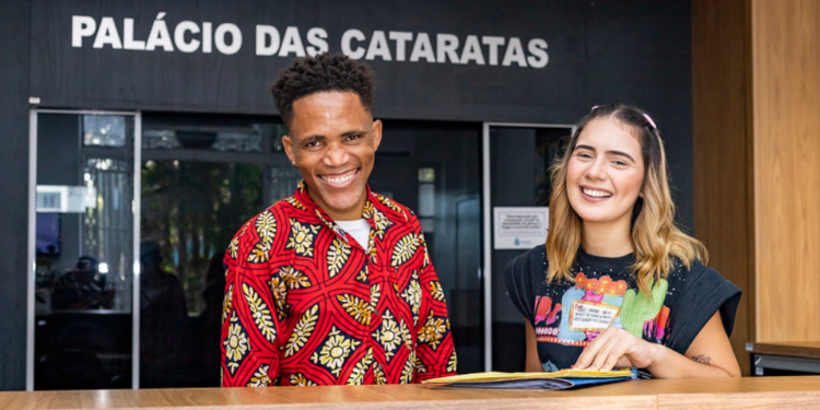 Prefeitura de Foz abre processo seletivo para estagiários