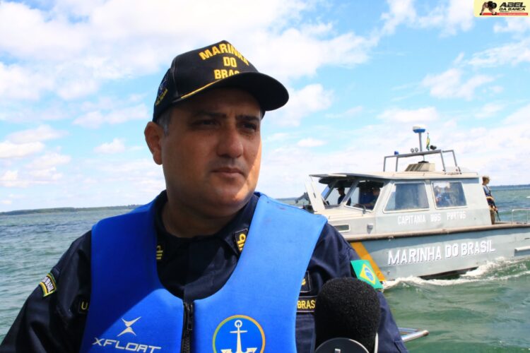 Marinha apreende 19 embarcações irregulares no Rio Paraná e notifica mais de 130