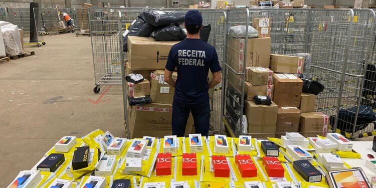 Receita Federal apreendeu mais de R$ 16 milhões em mercadorias despachadas em 2024