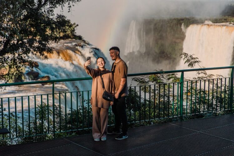 Parque Nacional do Iguaçu terá horário ampliado e música ao vivo durante o carnaval