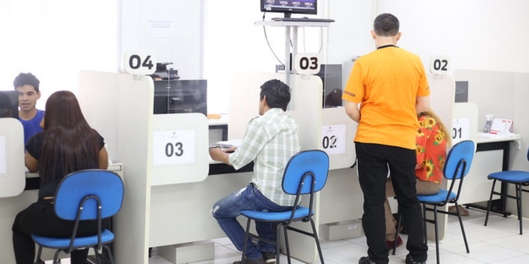 Agência do Trabalhador de Foz está em 5º lugar em oferta de vagas no Paraná