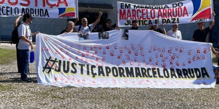 “Perita derrubou tese de legítima defesa por parte de Guaranho”, diz assistente de acusação