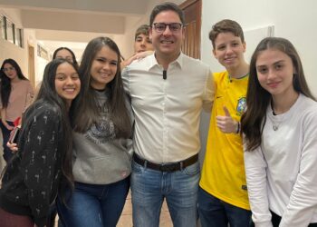Matheus Vermelho destina recursos para a reforma de doze escolas de Foz do Iguaçu