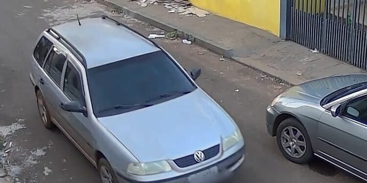 Polícia quer ajuda de moradores para identificar dono de veículo envolvido em crime