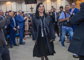 Ex-juiza de Foz, Lidia Maejima, primeira mulher eleita presidente do TJPR, toma posse