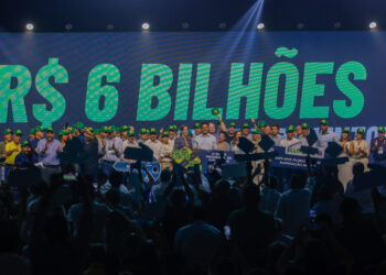 Governador anuncia pacote de R$ 6 bilhões de investimentos para municípios paranaenses