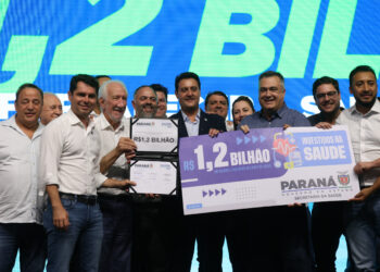 Em Foz, Ratinho Junior anuncia investimentos de R$ 1,2 bilhão para a saúde no Paraná