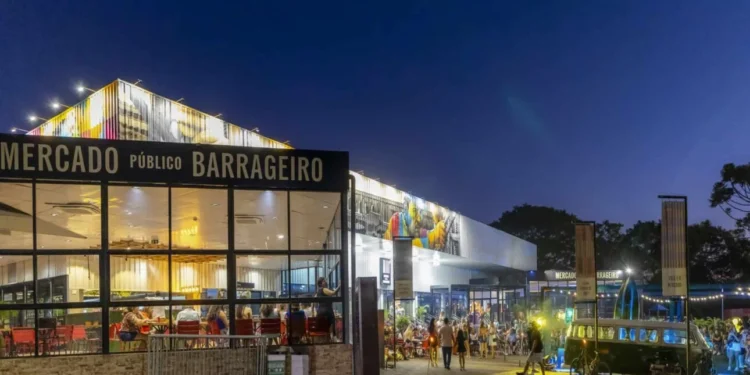 Mercado Público Barrageiro convida Foz para o Luau de Mês das Mulheres nesta sexta, 14