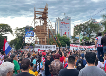 Adesão à manifestação contra corrupção em Ciudad del Este é baixa