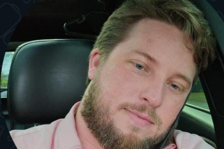 Dois homens morrem em acidentes com motos nesta madrugada