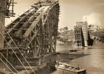 Receita Federal pede ajuda de moradores para contar a história dos 60 anos da Ponte da Amizade