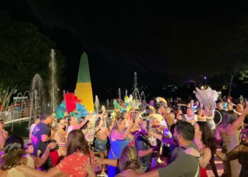 Dica da terça-feira de Carnaval na Fronteira é no Marco das 3 Fronteiras