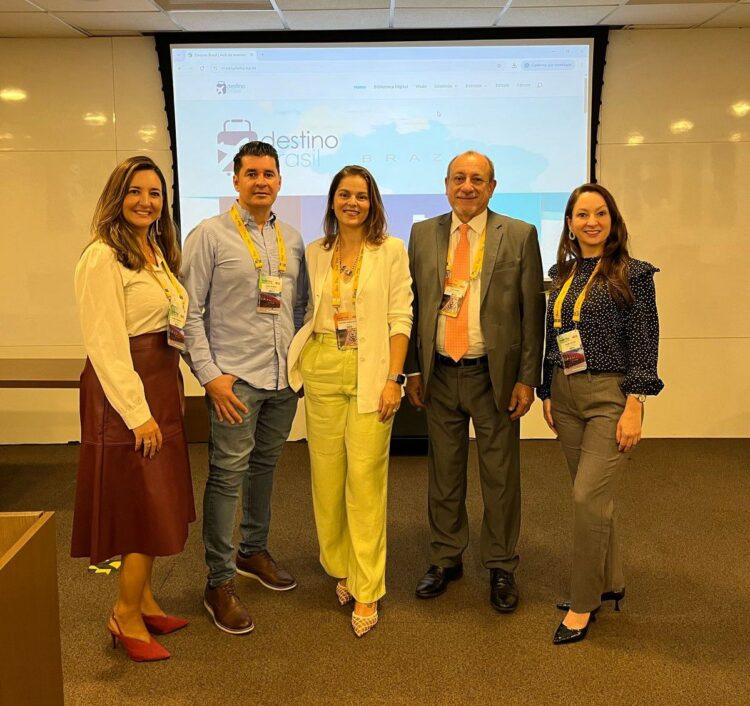 Visit Iguassu participa da entrega do Observatório Nacional de Eventos à Unedestinos