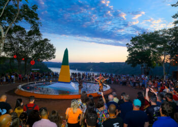 Moradores de Foz do Iguaçu podem aproveitar os benefícios e visitar o Marco de graça