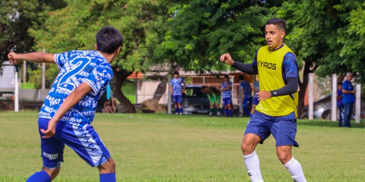 Foz do Iguaçu Futebol Clube encara Nanawa FC em amistoso preparatório