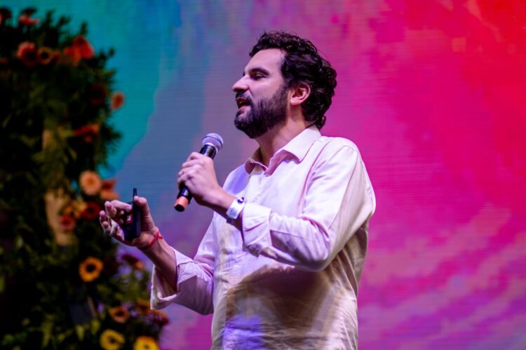 Gustavo Arns abre ciclo de palestras no 7º Fórum Paranaense de Turismo Religioso
