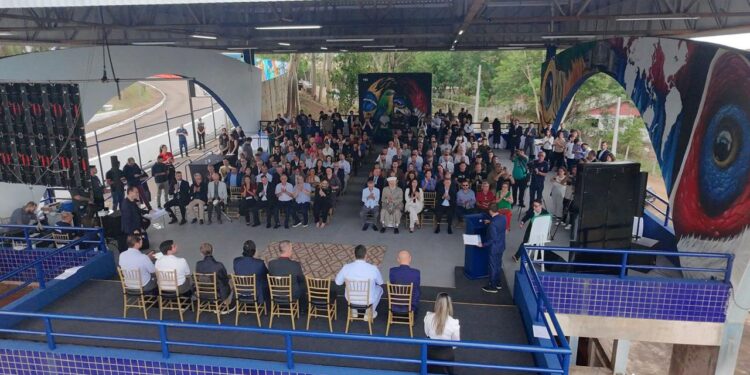 Solenidade no mirante da Ponte da Amizade marca os 60 anos da ligação entre Brasil e Paraguai