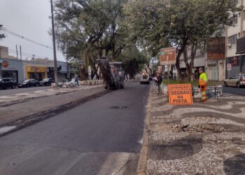 A partir de segunda-feira, trecho da Avenida JK será interditado à noite para obras de drenagem