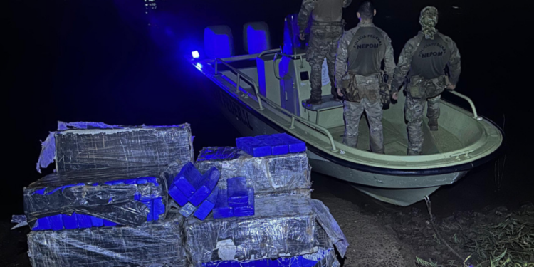 Polícia Federal apreende meia tonelada de maconha na região do Porto Belo