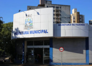 Prefeito revoga decreto de premiação dos servidores da Diretoria de Receitas