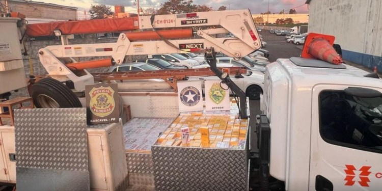 Caminhão da Copel transportava carga milionária de celulares