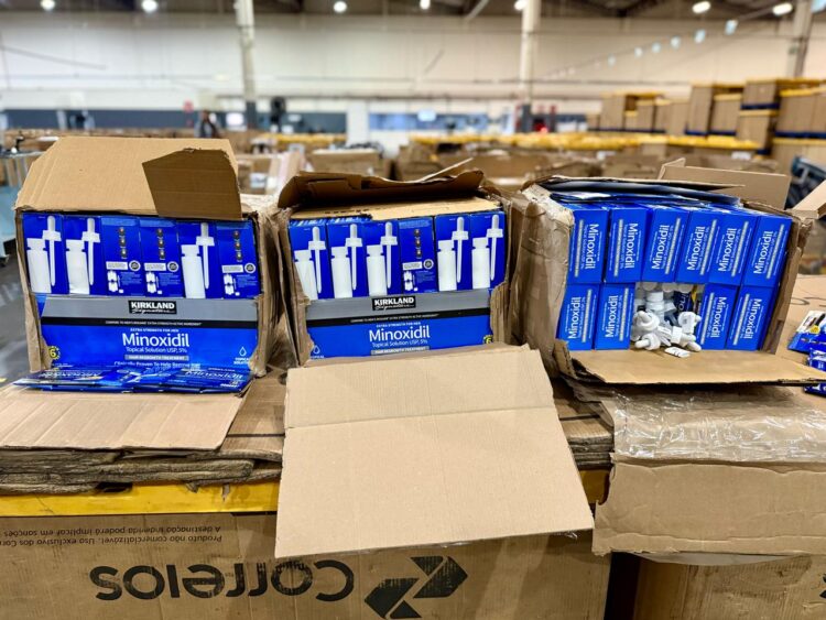 Operação Vigilia da Receita Federal apreende R$ 3 milhões em mercadorias