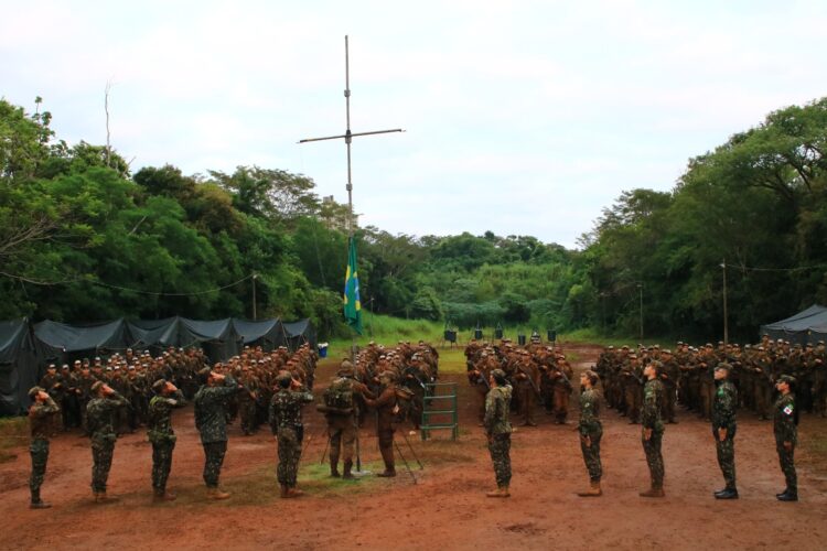 Militares incorporados em 2025 realizam operação Boina Preta