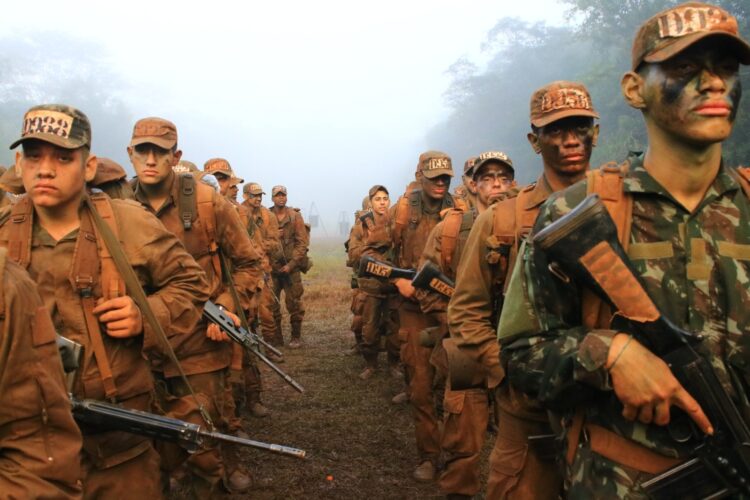 Militares incorporados em 2025 realizam operação Boina Preta