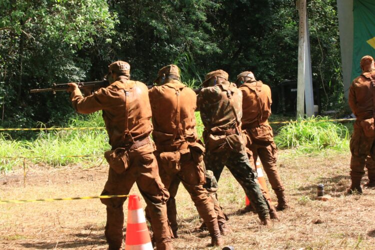 Militares incorporados em 2025 realizam operação Boina Preta