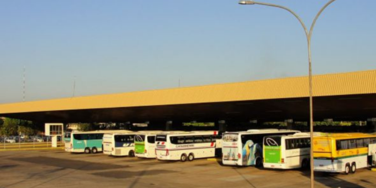 Feriado começa com reajuste nas tarifas de linhas de ônibus intermunicipais