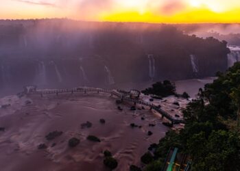 Parque Nacional do Iguaçu vai ampliar horário de visitas no feriadão de 1.º de maio