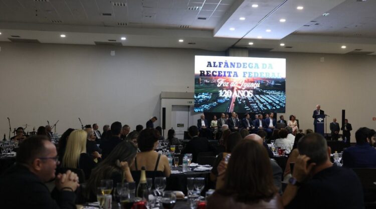Fundada em 1905, Receita Federal comemora 120 anos da Instalação em Foz do Iguaçu