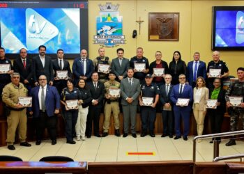 Profissionais da segurança são homenageados pela Câmara de Vereadores