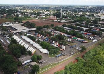 Multilog protocola pedido de Licença de Instalação para o Porto Seco, em Foz do Iguaçu