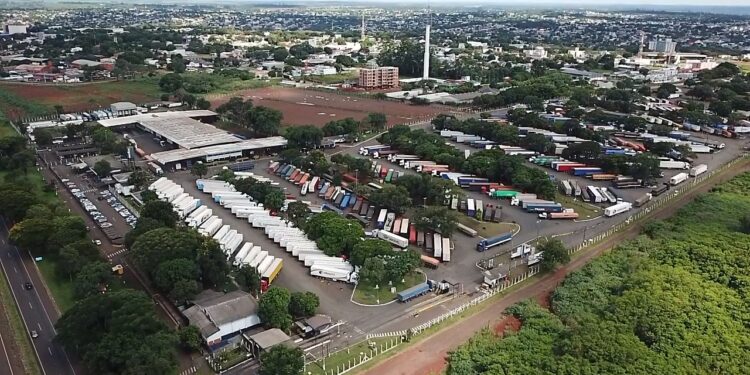 Multilog protocola pedido de Licença de Instalação para o Porto Seco, em Foz do Iguaçu