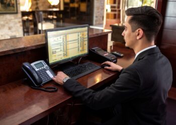 Senac oferece curso grátis de recepcionista em meios de hospedagem