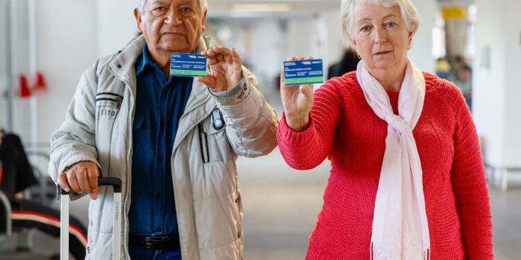 Lei que garante passagens de ônibus intermunicipais grátis para idosos começa a valer