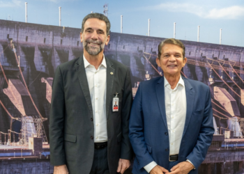 Silva e Luna pede apoio da Itaipu para construção de trincheira do Jardim Jupira